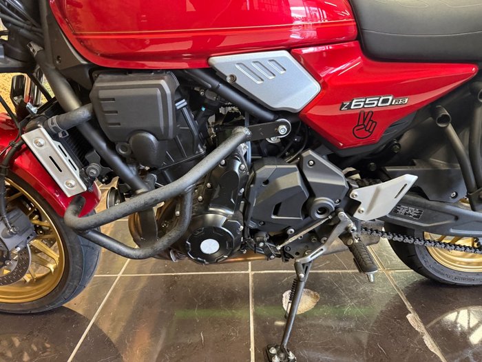 2023 Kawasaki Z650L (LAMS) WHITE