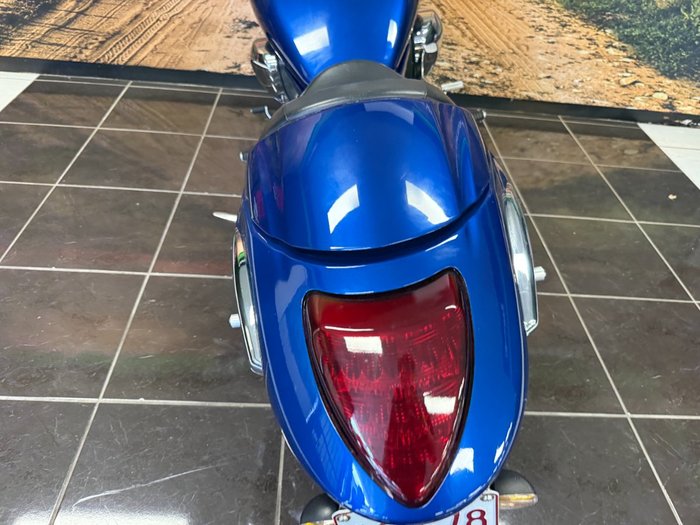 2010 Suzuki VZR 1800 BOULEVARD (M109R) BLACK