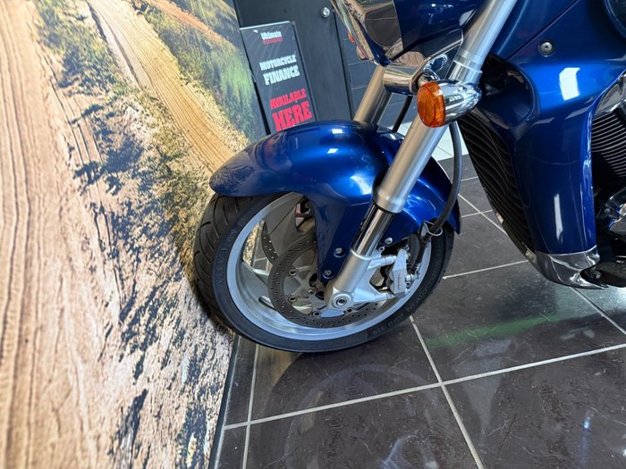 2010 Suzuki VZR 1800 BOULEVARD (M109R) BLACK