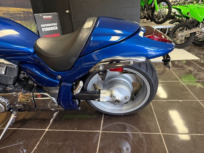 2010 Suzuki VZR 1800 BOULEVARD (M109R) BLACK