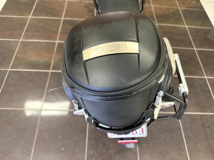 2012 Triumph TIGER 800 ABS WHITE