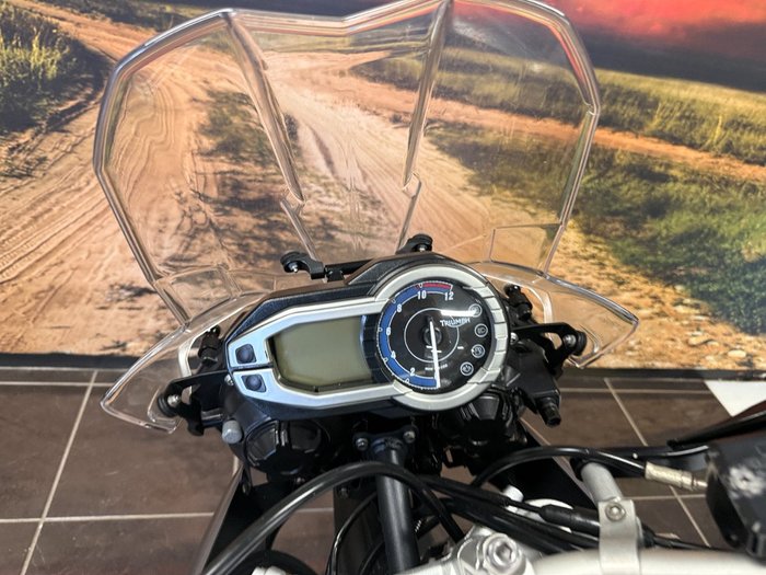 2012 Triumph TIGER 800 ABS WHITE