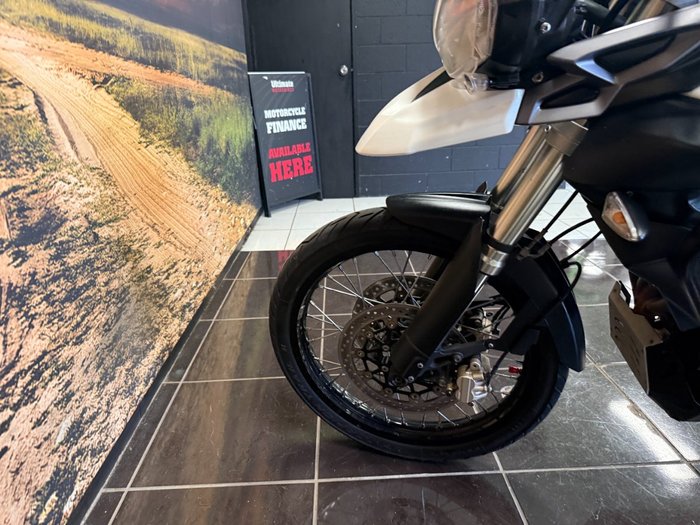 2012 Triumph TIGER 800 ABS WHITE