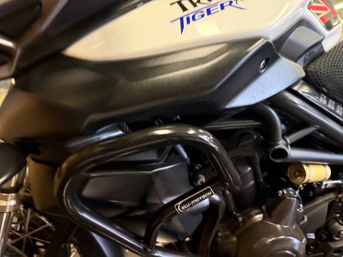 2012 Triumph TIGER 800 ABS WHITE