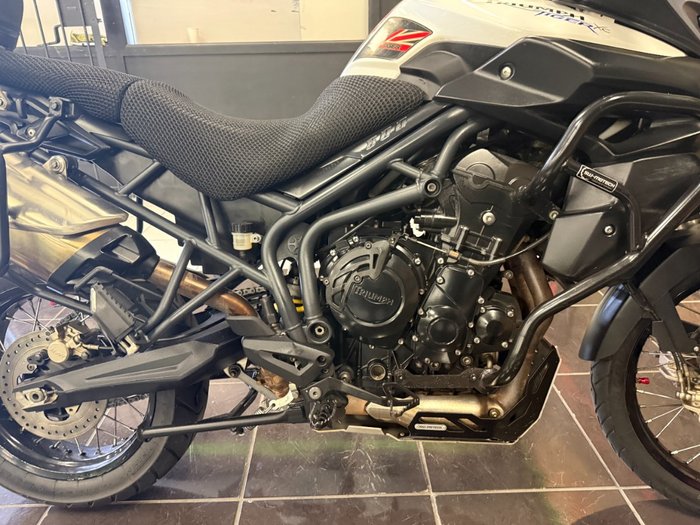 2012 Triumph TIGER 800 ABS WHITE