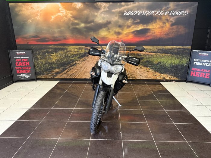 2012 Triumph TIGER 800 ABS WHITE