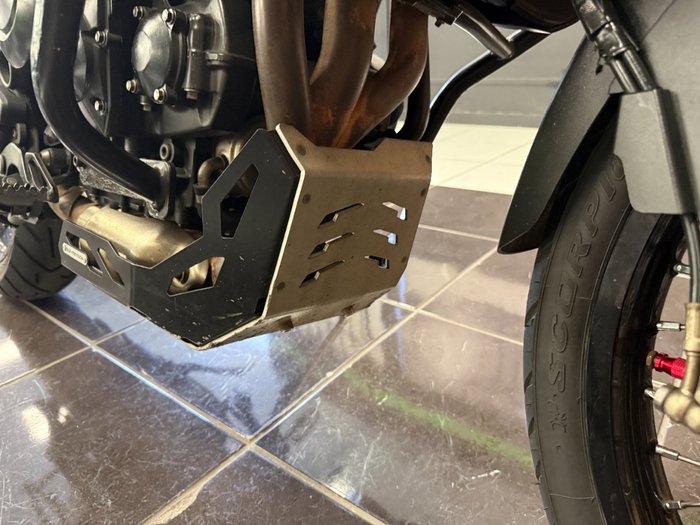 2012 Triumph TIGER 800 ABS WHITE