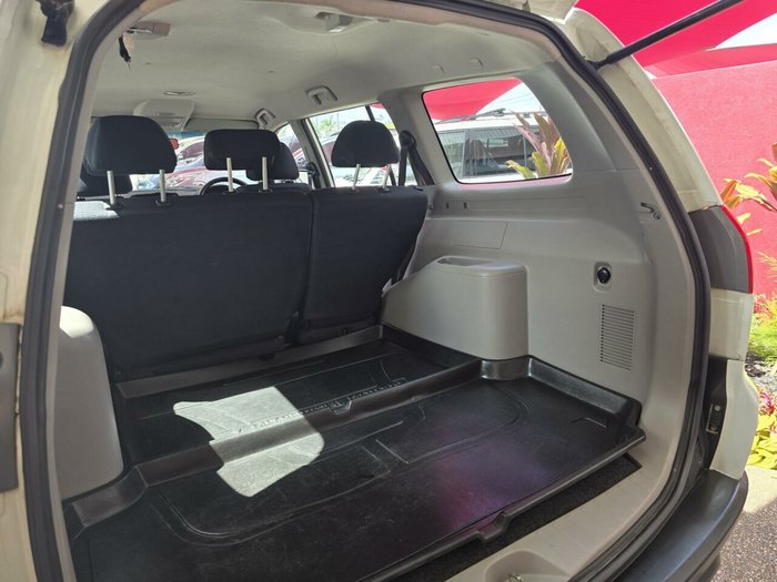 2013 Mitsubishi Challenger