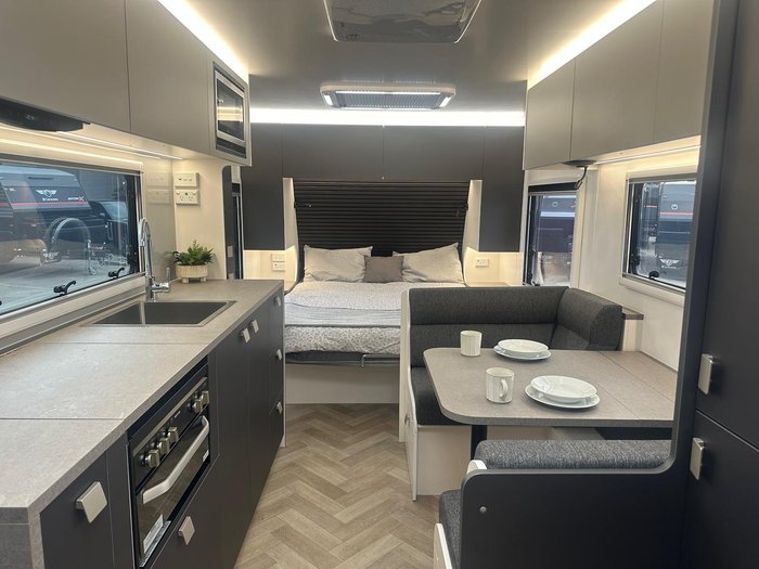 2026 New Age Caravans 19' Manta Ray Expedition Mr19er Exp My26