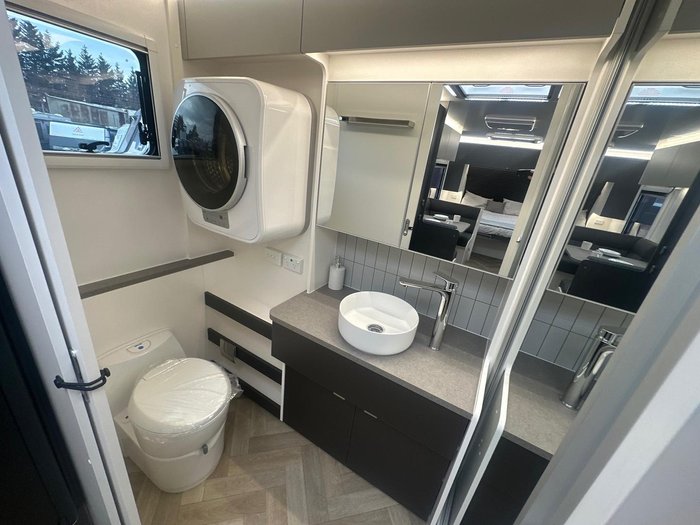 2026 New Age Caravans Manta Ray 19 Expedition Mr19er Exp My26