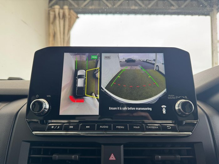 2025 Mitsubishi Triton GLX+