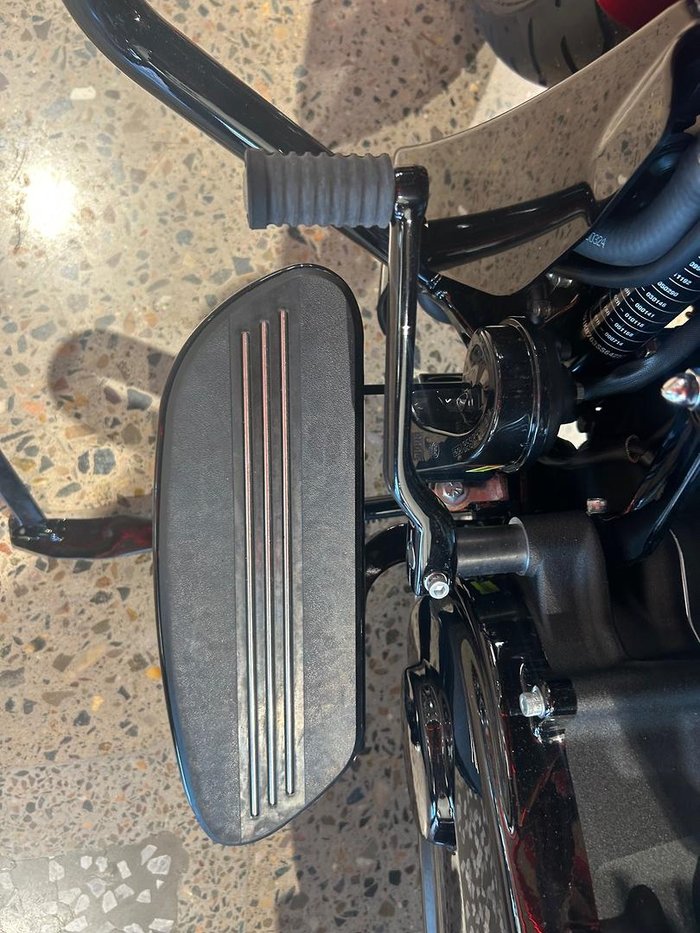 2025 Harley-Davidson Street Glide 117 (FLHX) Touring Red