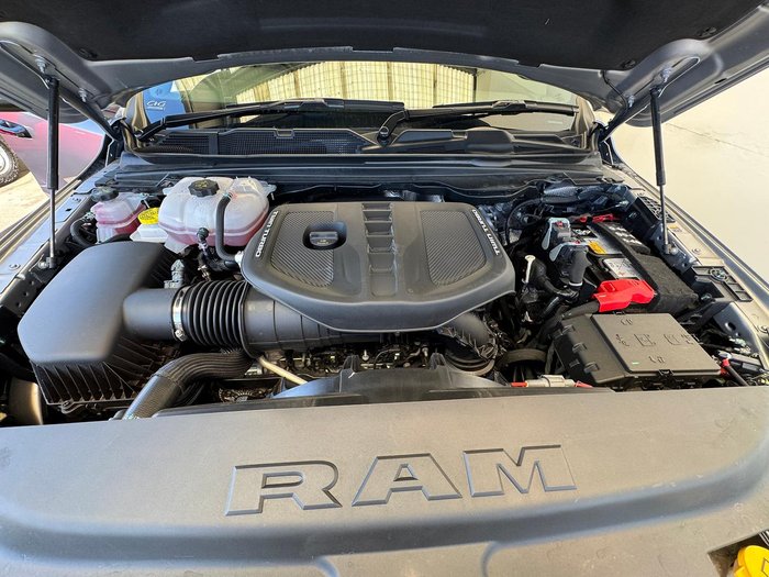 2025 RAM 1500 Limited Hurricane HO RamBox