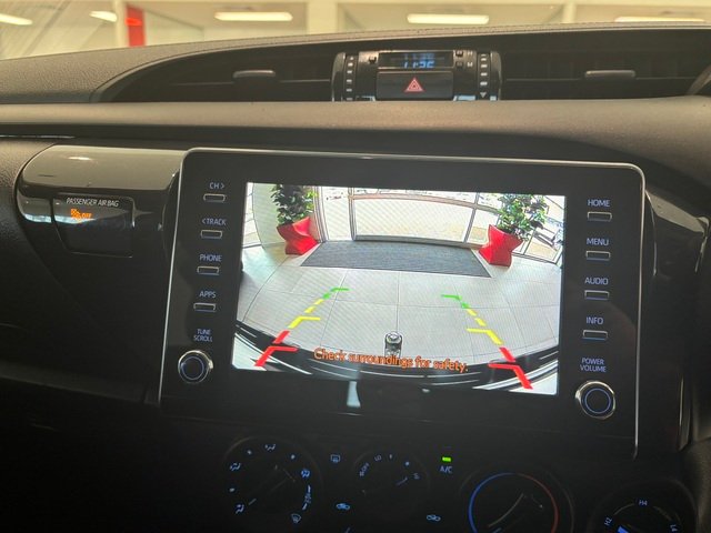 2023 Toyota Hilux 4x4 2.8L DSL D/C/C 6AT SR