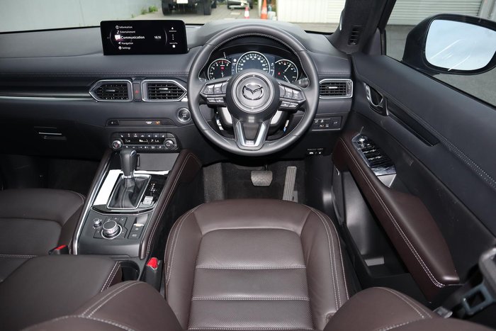 2025 Mazda CX-5 G25 Akera