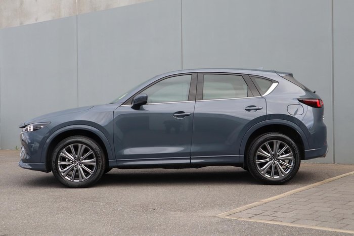 2025 Mazda CX-5 G25 Akera