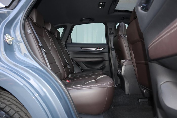 2025 Mazda CX-5 G25 Akera