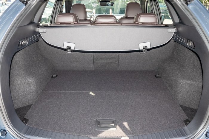 2025 Mazda CX-5 G25 Akera