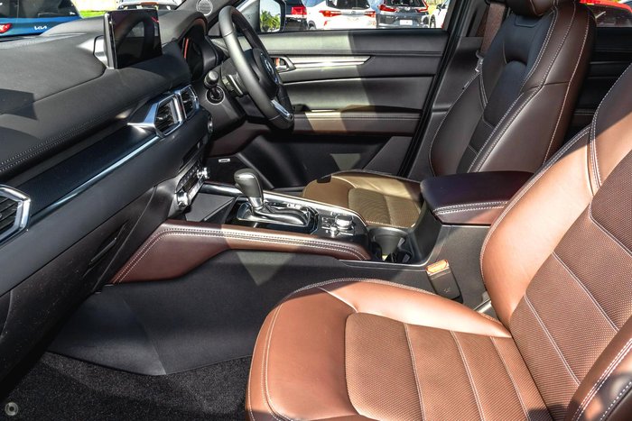 2025 Mazda CX-5 G25 Akera