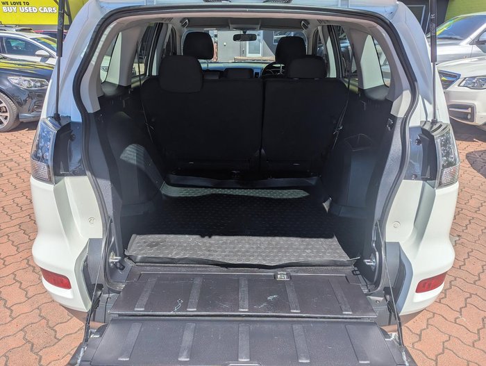 2010 Mitsubishi Outlander LS ZH MY10 4X4 On Demand White