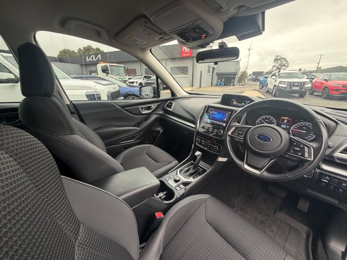 2022 Subaru Forester Hybrid L