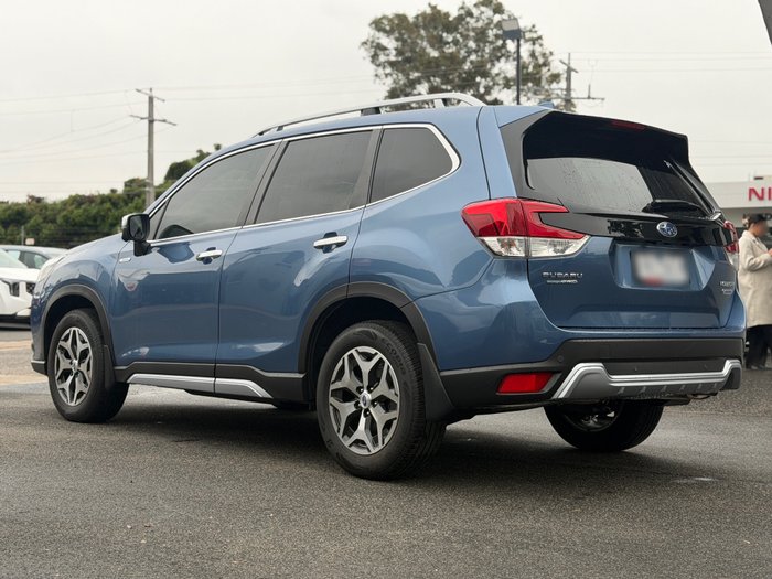 2022 Subaru Forester Hybrid L