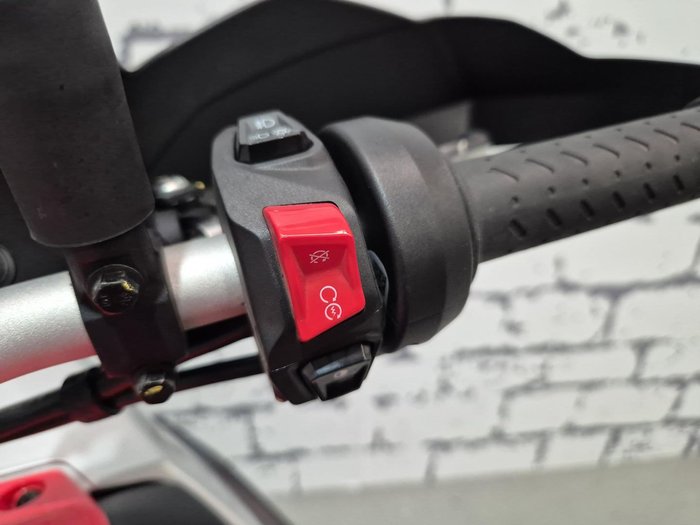 2023 Aprilia Tuareg 660 Tuareg Red