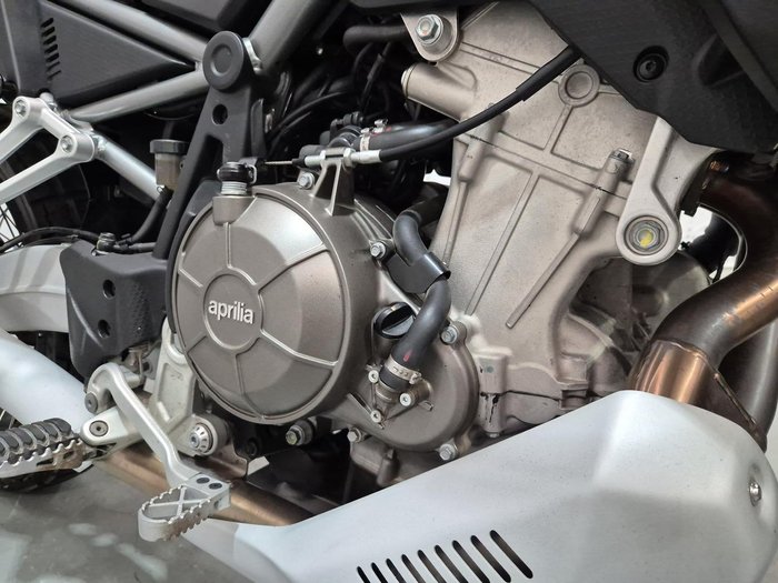 2023 Aprilia Tuareg 660 Tuareg Red