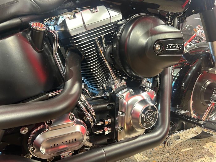 2017 Harley-Davidson Fat Boy Lo 1690 (FLSTFB) Softail Black