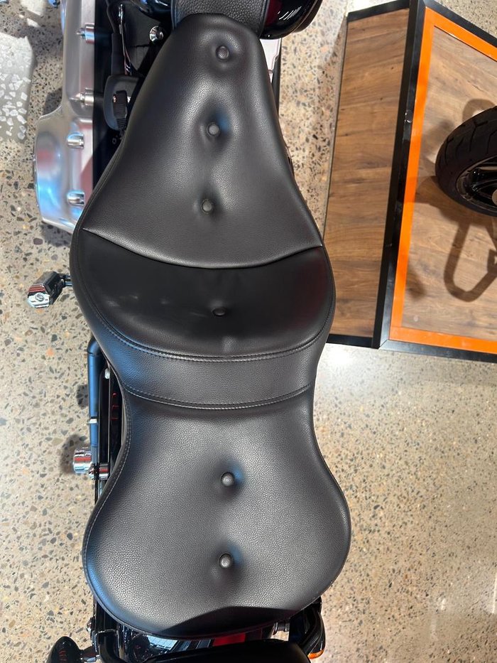 2017 Harley-Davidson Fat Boy Lo 1690 (FLSTFB) Softail Black