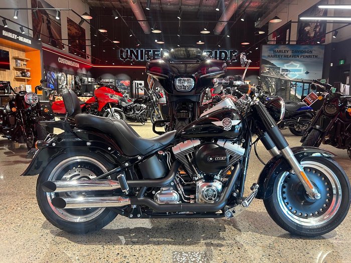 2017 Harley-Davidson Fat Boy Lo 1690 (FLSTFB) Softail Black