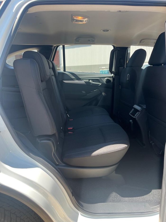 2025 Isuzu MU-X LS-M