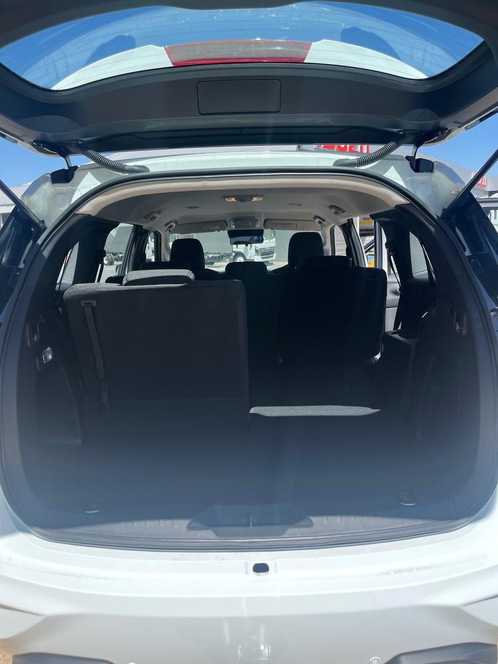 2025 Isuzu MU-X LS-M