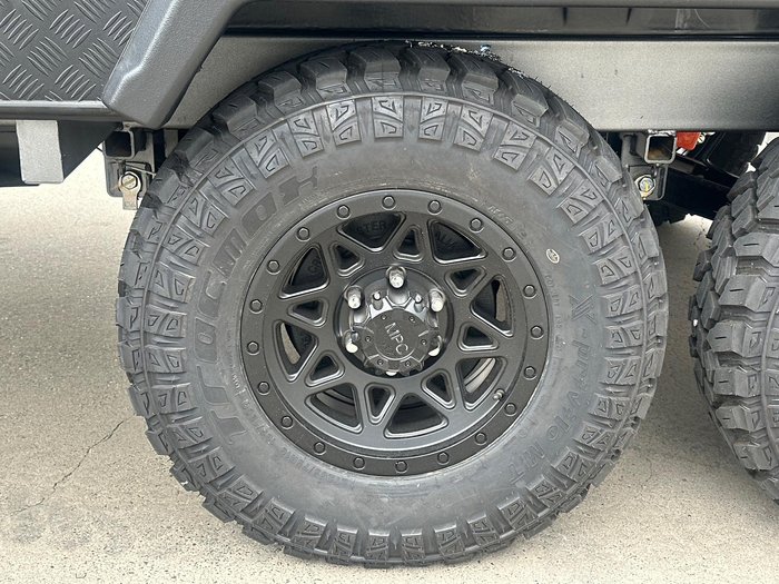 2026 New Age Caravans 21 Ft Roadowl Expedition Double Bunk My26 Ro21bemy26