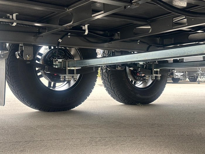 2026 New Age Caravans Manta Ray 19 Ft Mr19ermy26