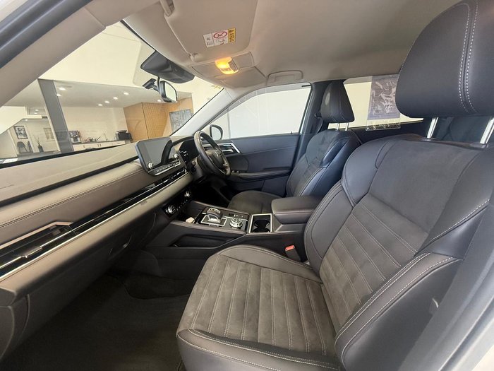 2024 Mitsubishi Outlander PHEV Aspire