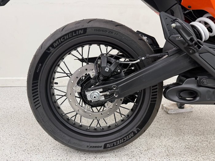 2025 Ktm 390 SMC R White