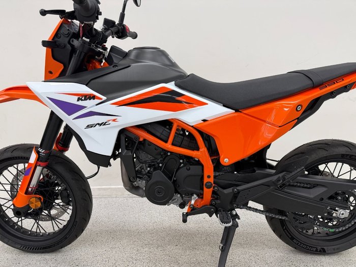 2025 Ktm 390 SMC R White