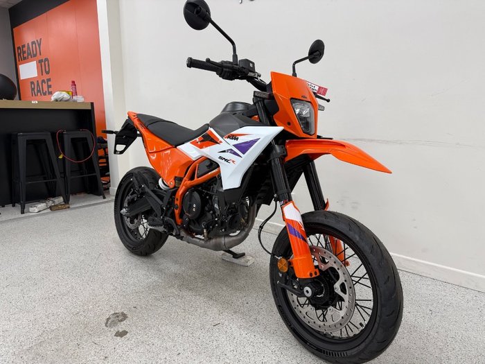 2025 Ktm 390 SMC R White