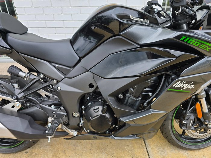 2025 Kawasaki NINJA 1100SX Green