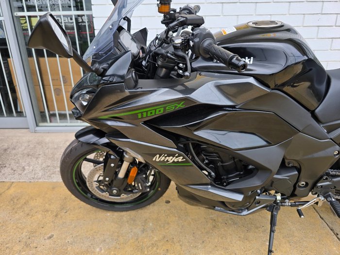 2025 Kawasaki NINJA 1100SX Green