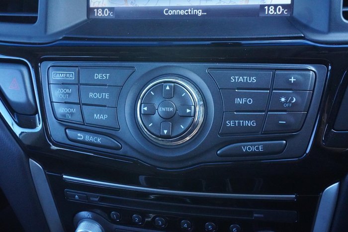 2016 Nissan Pathfinder ST-L