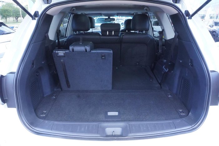 2016 Nissan Pathfinder ST-L