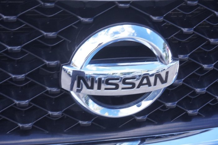 2016 Nissan Pathfinder ST-L