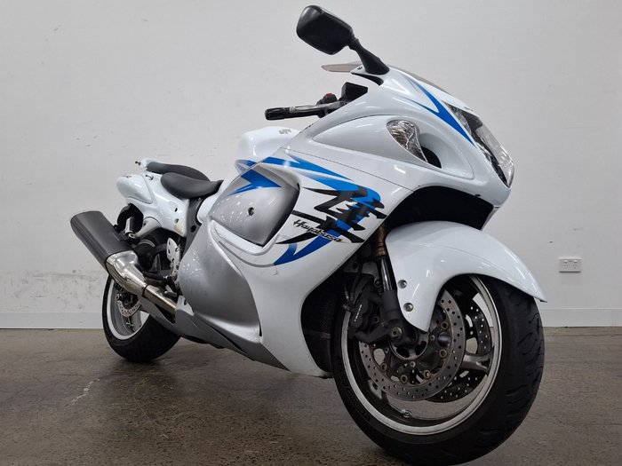 Suzuki 2008 SUZUKI 1300cc GSX1300R White