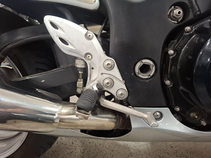 Suzuki 2008 SUZUKI 1300cc GSX1300R White