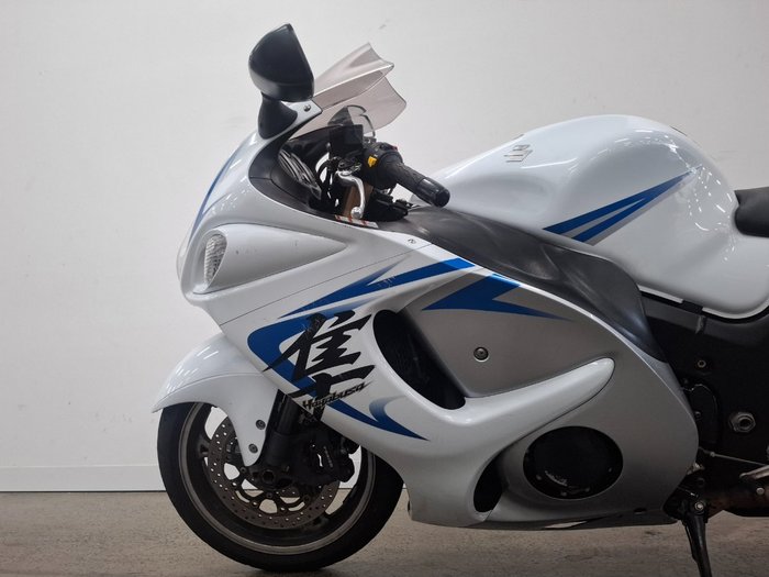Suzuki 2008 SUZUKI 1300cc GSX1300R White