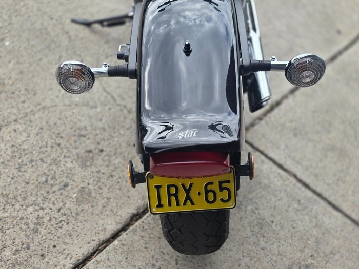 2018 Yamaha XVS650 V-STAR CUSTOM BLACK