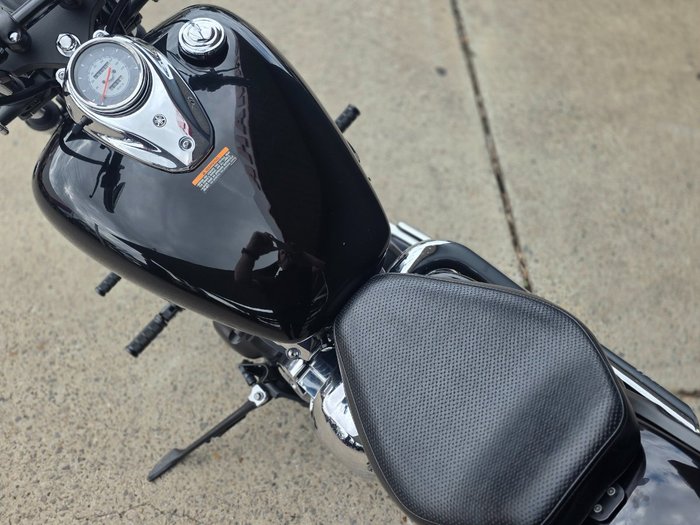 2018 Yamaha XVS650 V-STAR CUSTOM BLACK