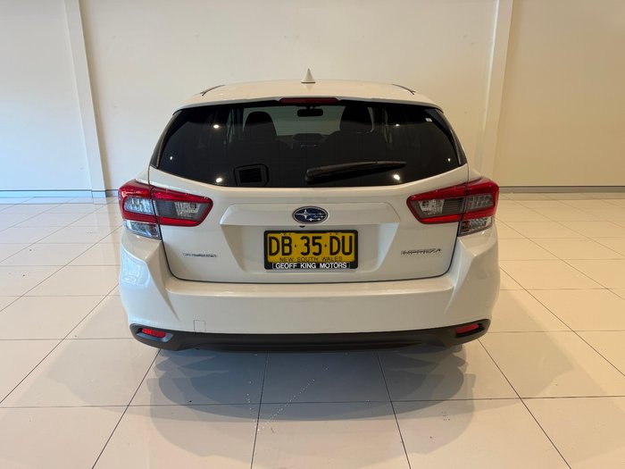 2021 Subaru Impreza 2.0i